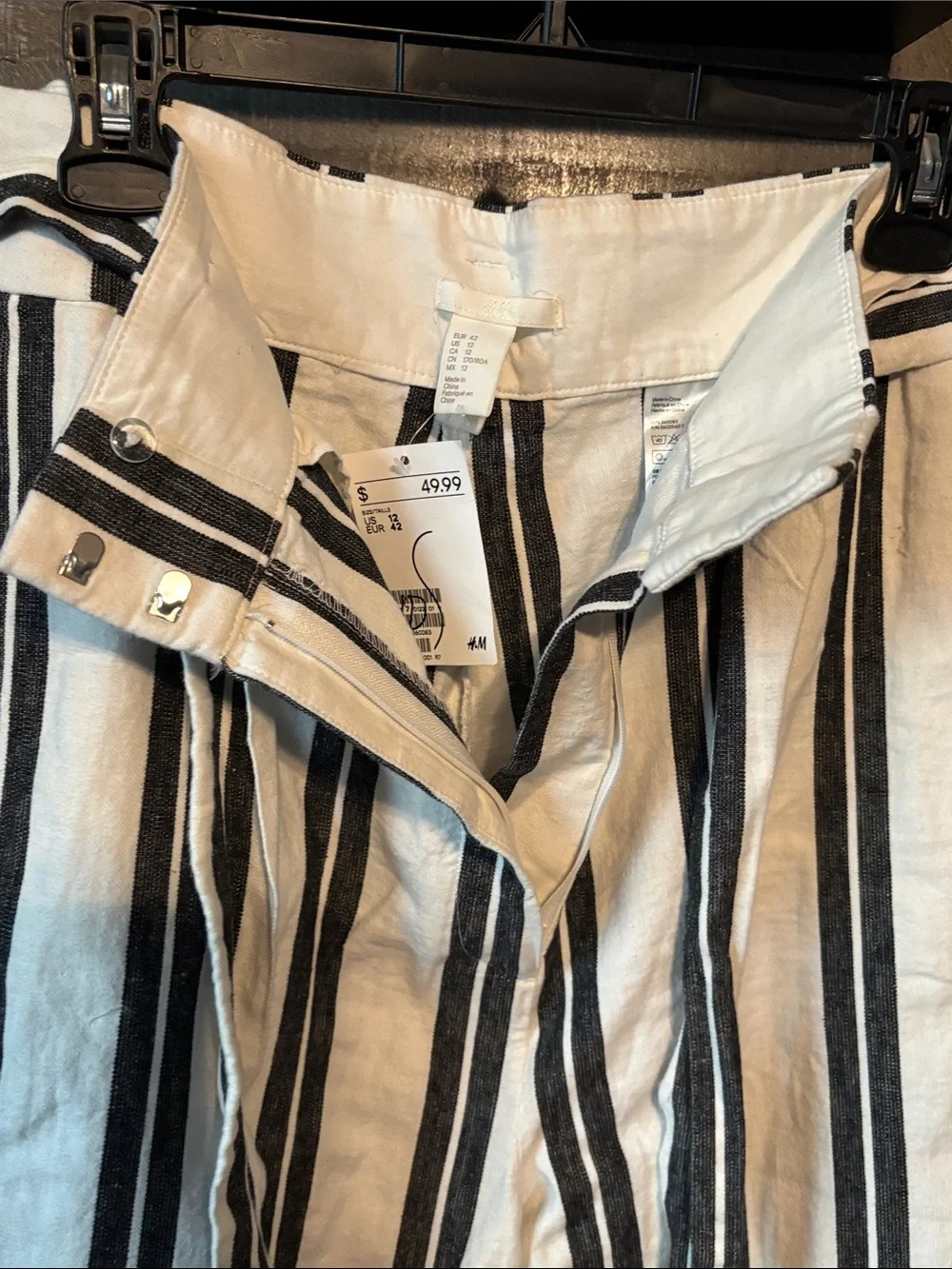 H&M Cream and Black Vertical Stripe Paperbag Waist Pants